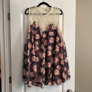 GUC - Umgee lace and floral flowy mini dress tunic